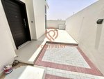 3 bedrooms Townhouse in Dubai, UAE No. 24369 - Image 4