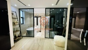 4 bedrooms Townhouse in Dubai, UAE No. 24416