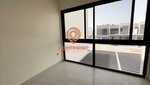 5 bedrooms Townhouse in Dubai, UAE No. 24424 - Image 12