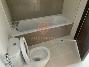 2 bedrooms Apartment in Dubai, UAE No. 24453