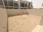 3 bedrooms Townhouse in Dubai, UAE No. 24471 - Image 9