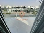 5 bedrooms Townhouse in Dubai, UAE No. 24480 - Image 11