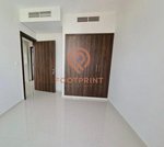 3 bedrooms Townhouse in Dubai, UAE No. 24485 - Image 3