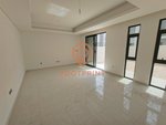 3 bedrooms Townhouse in Dubai, UAE No. 24492 - Image 2