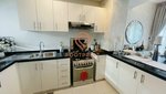 3 bedrooms Townhouse in Dubai, UAE No. 24520 - Image 2