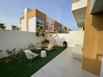 3 bedrooms Townhouse in Dubai, UAE No. 24522 - Image 3