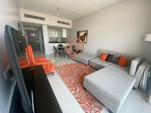 2 bedrooms Apartment in Dubai, UAE No. 24523