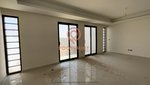 5 bedrooms Townhouse in Dubai, UAE No. 24575 - Image 2