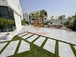 7 bedrooms Villa in Dubai, UAE No. 24635 - Image 23