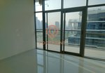 2 bedrooms Apartment in Dubai, UAE No. 24681 - Image 4