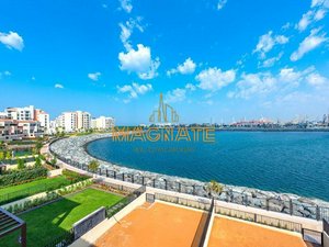 3 bedrooms Townhouse in Jumeirah, UAE No. 24953