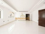 5 bedrooms Villa in Umm Suqeim, UAE No. 25445 - Image 2