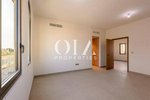 3 bedrooms Townhouse in Abu Dhabi, UAE No. 25807 - Image 20