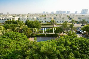 2 bedrooms Apartment in Al Furjan, UAE No. 25904