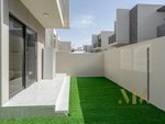 3 bedrooms Townhouse in Dubai, UAE No. 25905 - Image 3