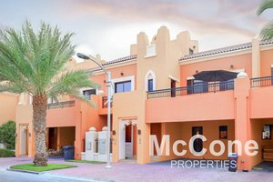 4 bedrooms Townhouse in Dubai Sports City, UAE No. 25954