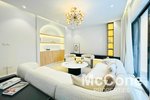 4 bedrooms Townhouse in Dubai Sports City, UAE No. 25954 - Image 2