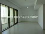 2 bedrooms Apartment in Dubai, UAE No. 2605 - Image 2