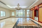 6 bedrooms Villa in Emirates Hills, UAE No. 26051 - Image 8