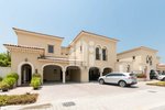 4 bedrooms Villa in Saadiyat Island, UAE No. 2636 - villa in Dubai