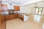 4 bedrooms Villa in Saadiyat Island, UAE No. 2636 - Image 2