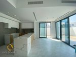 4 bedrooms Townhouse in Dubai Land, UAE No. 26372 - Image 3