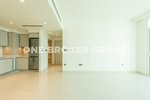 1 bedroom Apartment in Dubai, UAE No. 2642 - Image 3