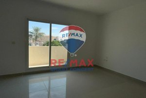 2 bedrooms Villa in Al Reef, UAE No. 26544