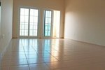 2 bedrooms Townhouse in Jumeirah Village Circle, UAE No. 2659 - Image 4