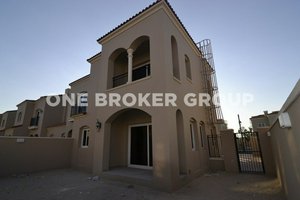 3 bedrooms Villa in Serena, UAE No. 268