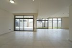 4 bedrooms Villa in Yas Island, UAE No. 26861 - Image 3