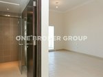 3 bedrooms Villa in Al Barsha, UAE No. 271 - Image 8
