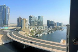 Studio in Business Bay, UAE No. 27462