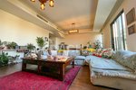 5 bedrooms Townhouse in Dubai, UAE No. 27732 - Image 7