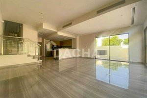 4 bedrooms Villa in DAMAC Hills (Akoya by DAMAC), UAE No. 27761