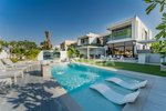5 bedrooms Villa in DAMAC Hills (Akoya by DAMAC), UAE No. 27898 - villa in Dubai