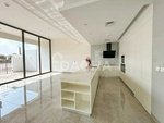 4 bedrooms Townhouse in Dubai, UAE No. 27904 - Image 2