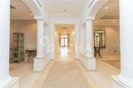 6 bedrooms Villa in Palm Jumeirah, UAE No. 27907 - Image 4