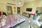 5 bedrooms Villa in Meadows, UAE No. 27933 - Image 11
