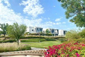 4 bedrooms Villa in Dubai Hills Estate, UAE No. 27934