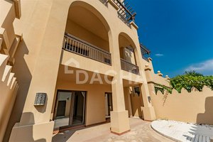 3 bedrooms Townhouse in Palm Jumeirah, UAE No. 27943
