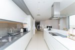 3 bedrooms Apartment in Dubai, UAE No. 27974 - Image 16