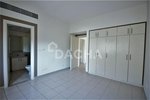 6 bedrooms Villa in Meadows, UAE No. 27983 - Image 6