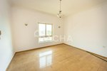 4 bedrooms Villa in Dubai, UAE No. 27986 - Image 9
