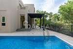 4 bedrooms Villa in Dubai, UAE No. 27987 - Image 15