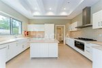 5 bedrooms Villa in Dubai, UAE No. 27998 - Image 3