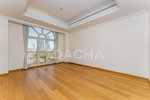 5 bedrooms Villa in Dubai, UAE No. 27998 - Image 13