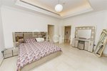 4 bedrooms Villa in Dubai, UAE No. 27999 - Image 19