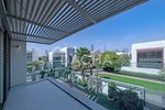 4 bedrooms Villa in Dubai, UAE No. 28001 - Image 9