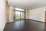 5 bedrooms Villa in Dubai, UAE No. 28010 - Image 10